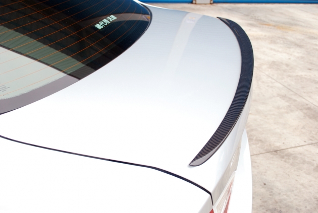 E90 M3 rear lip spoiler,carbon 1