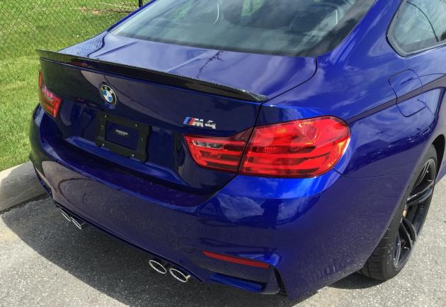 F82 M4 3D style rear spoiler, carbon 2