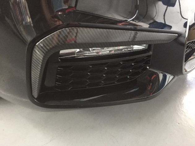 G30 front upper splitter for M Sport bumper,dry carbon ( NOT fit on M550I model) 1