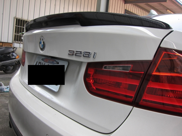 F30 performance style rear spoiler, carbon 3