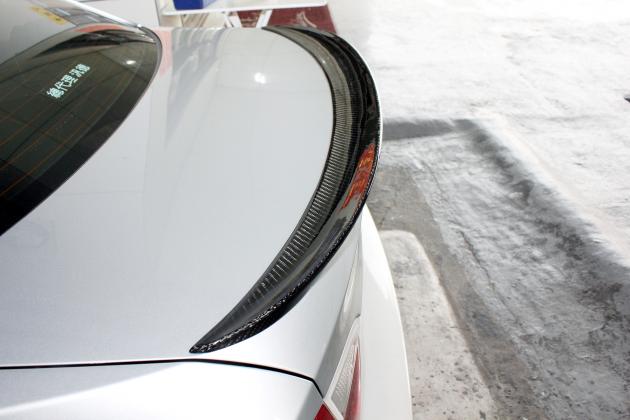 E90 LCI performance rear spoiler,carbon 1